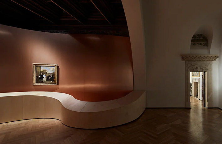 Curved Copper Walls at Wawel Royal Castle House an Exhibition of Renaissance Masterpieces